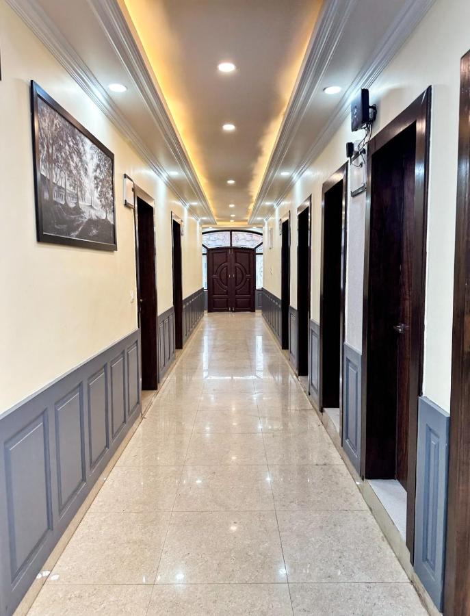 Srinagar Group Of Hotels מראה חיצוני תמונה