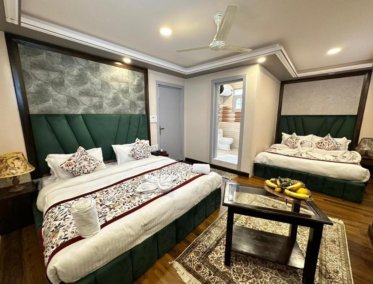 Srinagar Group Of Hotels מראה חיצוני תמונה