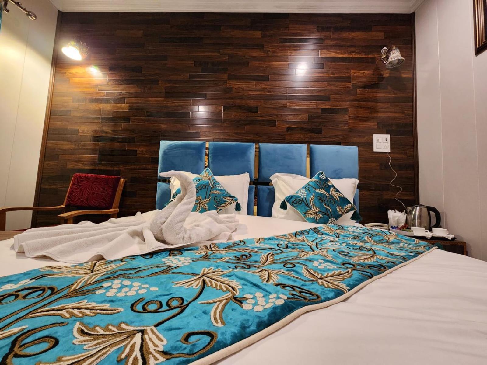 Srinagar Group Of Hotels מראה חיצוני תמונה